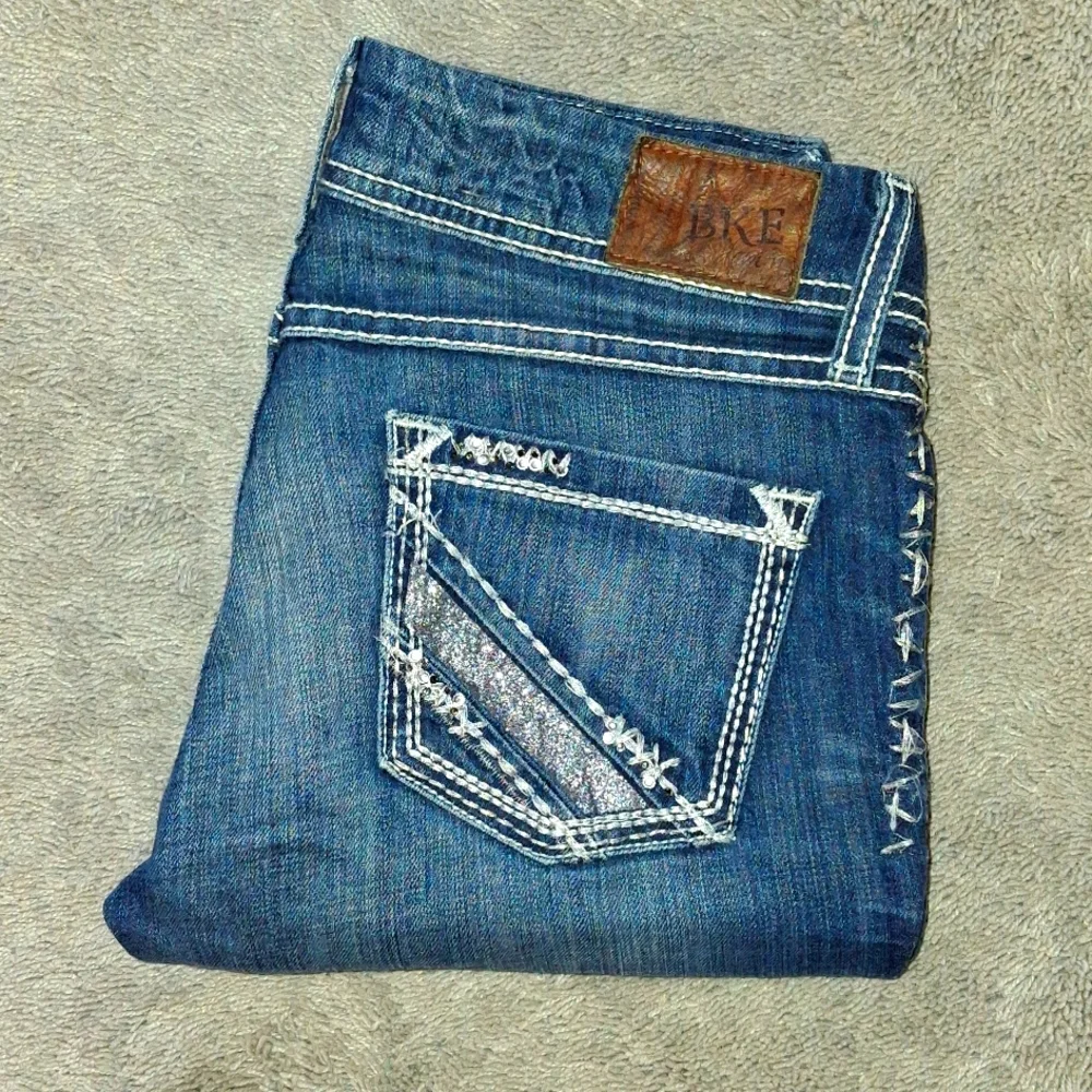 EUC Bke Sabrina Slim Boot Cut Jeans - Picture 1 of 12